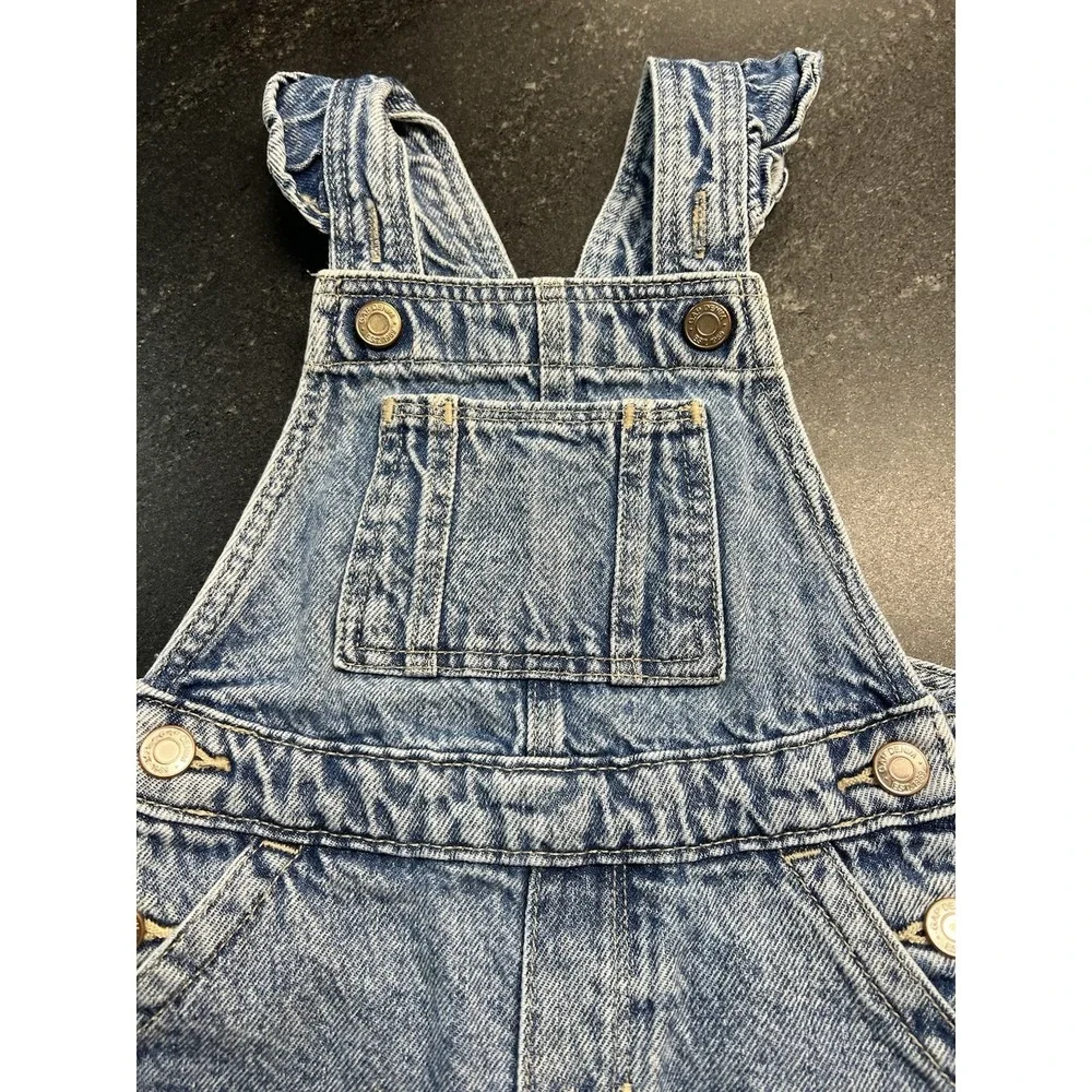 GAP Denim Toddler Short Overalls 18-24‎ Months Light Wash Jean Shortalls